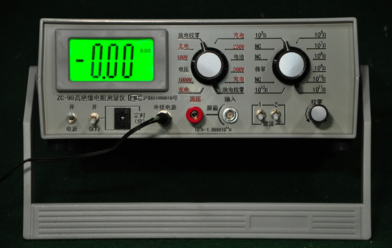 90G Instrument de mesure de la résistance à l'isolation élevée Profil du produit Pour les essais en génie de la construction, laboratoire