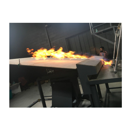 UL790 Matériau de toiture, Performance résistante au feu, Testeur de performance ignifuge pour cellules photovoltaïques