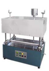 Machine de test de résistance aux rayures et à l'abrasion pour la couche extérieure du fil et du câble