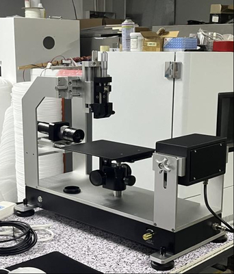 Machine de test de l'hydrophobicité des isolants composites pour la détection en ligne de l'hydrophobicité