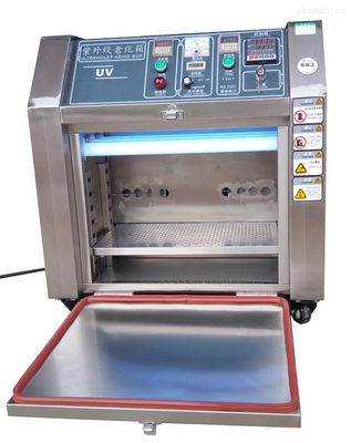 Machine de test de vieillissement accéléré par UV dans l'évaluation de la résistance du matériau aux intempéries