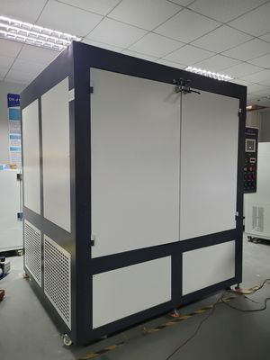 Chambre d'essai de rayonnement du verre stratifié EN ISO 12543-4 Testeur d'irradiation UV du verre isolant