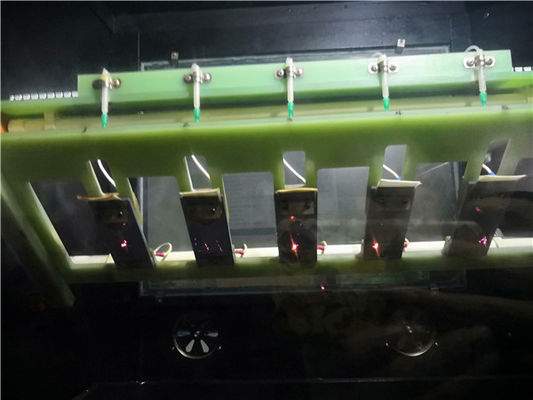 Machine d'essai de suivi et d'érosion haute tension IEC60587 avec éprouvettes à plan incliné